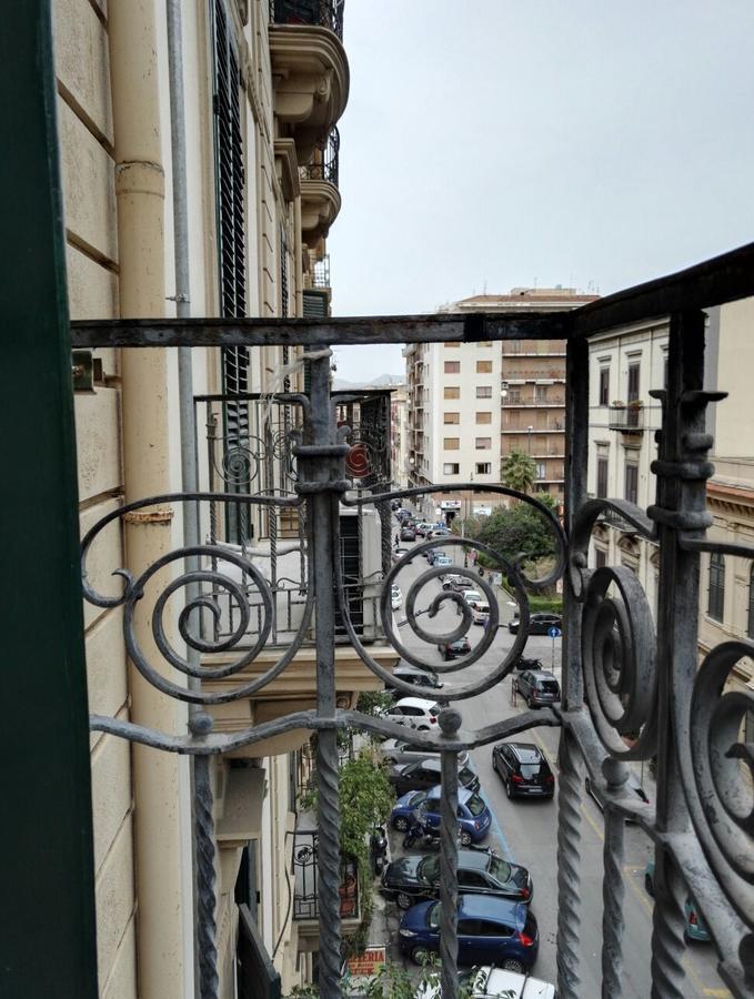 Beautiful Life Bed & Breakfast Palermo Bagian luar foto